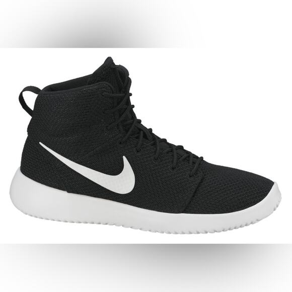 Nike WMNS Roshe Court size 9 black white color way - Picture 1 of 9